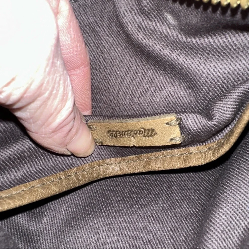 NWOT Madewell MINIMILAST Belt Bag Crossbody Small Leather CAMEL COLOR